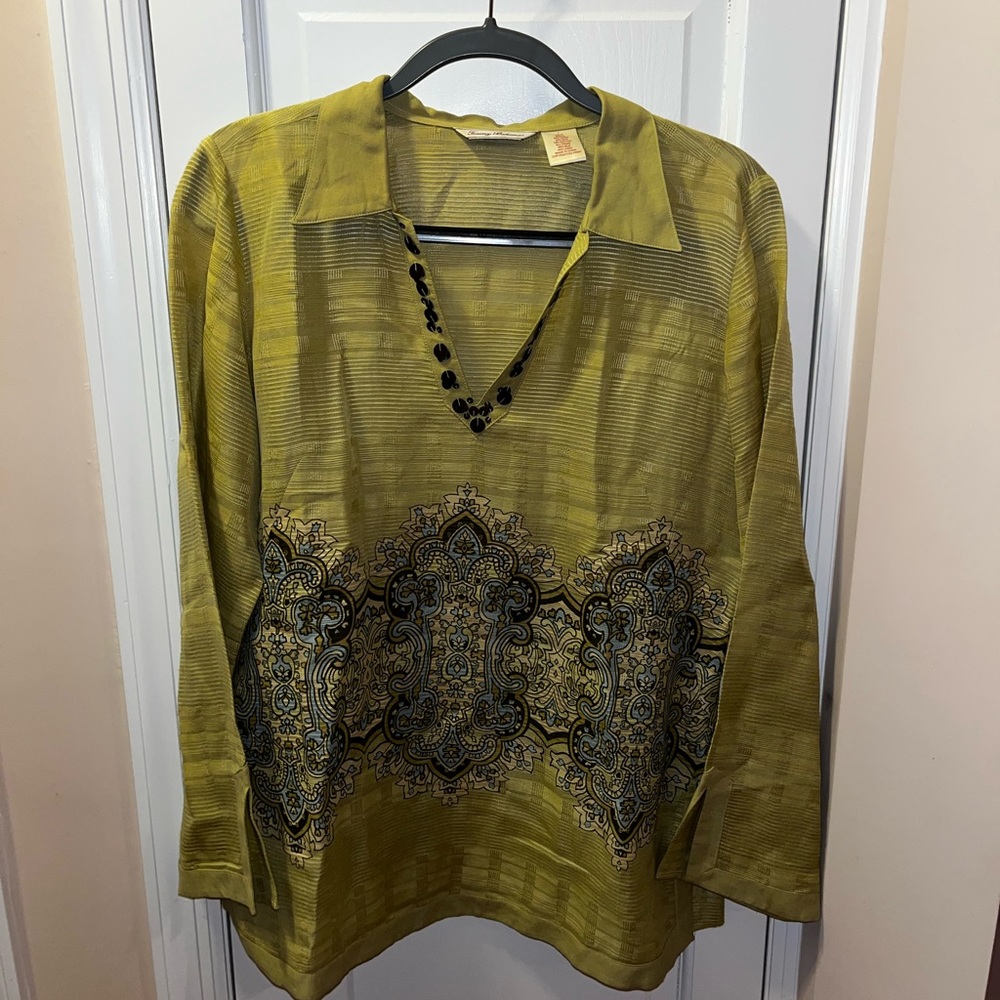 Tommy Bahama Green Women’s Shirt (Large)